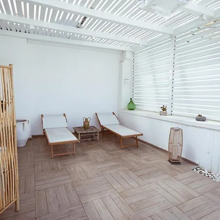 Terrazza Vallisa Bed & Breakfast *