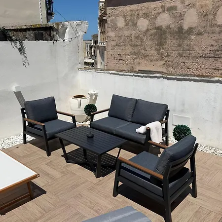 Terrazza Vallisa Bed and Breakfast 4*